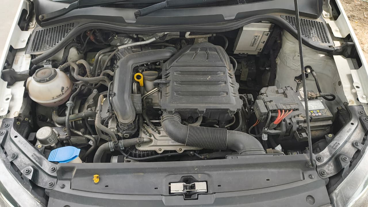 Volkswagen Polo(2020-2022) Highline Plus 1.0l Tsi